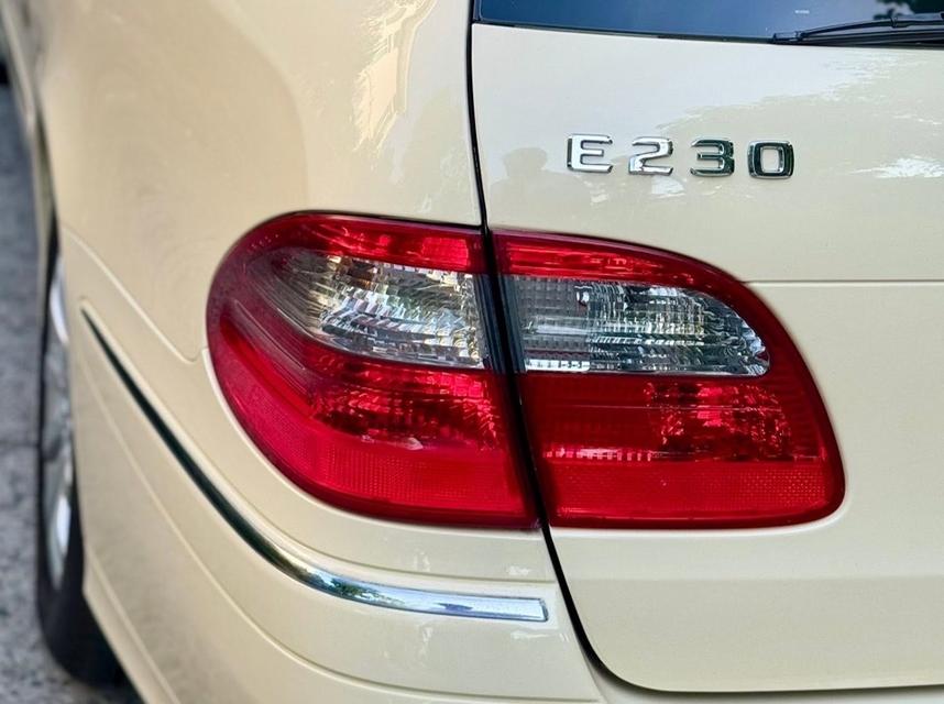 2014 VOLKSWAGEN CARAVELLE,SE 2.0 BI TDI LWB Vip (สีขาว)