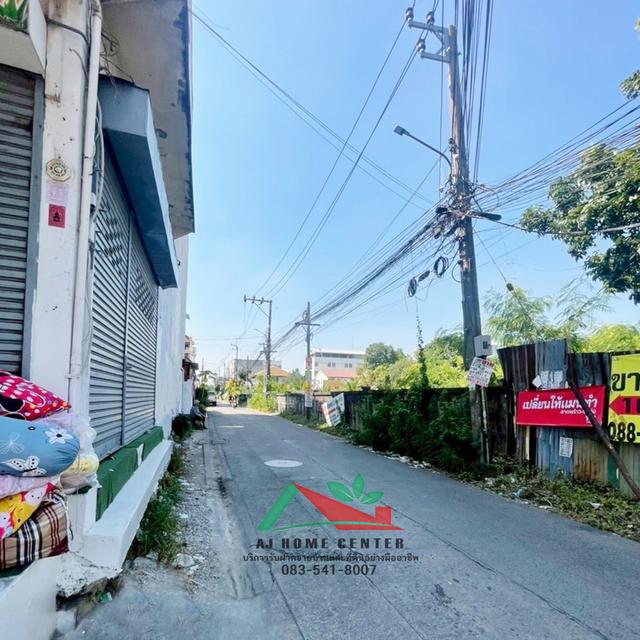 ขายที่ดินปากซอยนวมินทร์69 ขนาด200 ตรว. แปลงมุม ติดถนน2ด้าน 11