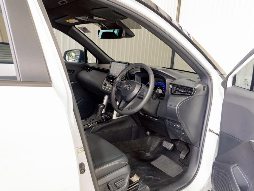 Toyota Corolla Cross 1.8 Hybrid GR Sport ปี 2024 เลขไมล์ 54,000 km.  8