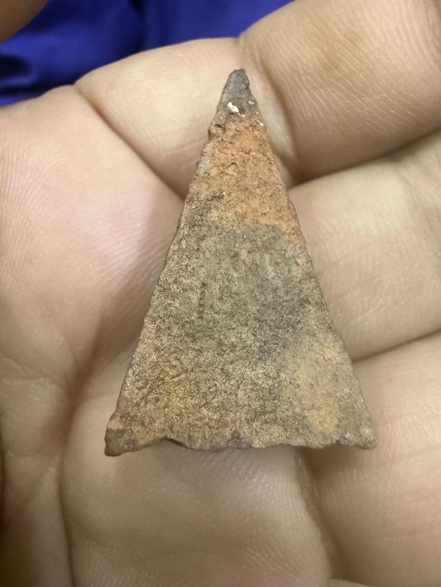 นางพญาพิษณุโลกพิมพ์เข่าโค้ง 7