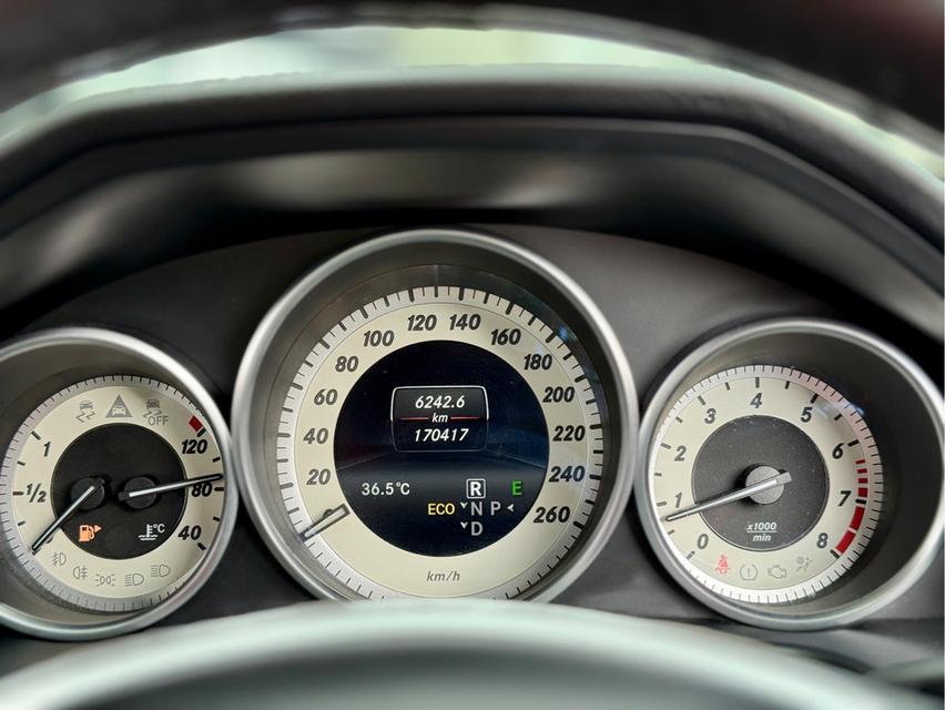 2015 BENZ E-CLASS, E200 15