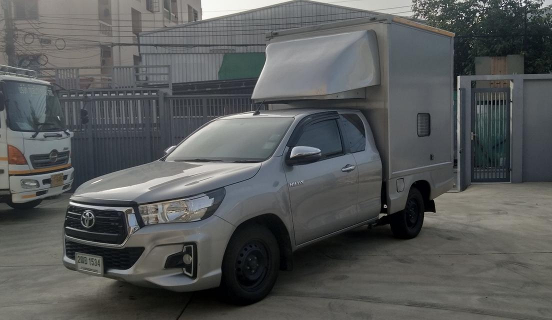 Toyota Hilux Revo Smart Cab รุ่น 2.4 J Plus Z Edition ปี 2020