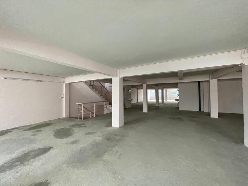 ขาย/ให้เช่าอาคารพาณิชย์ 5 คูหา ตีทะลุ รีโนเวทเรียบร้อย ติด ถ.เทพารักษ์ ทำเลดีใกล้ MRT สถานีทิพวัล สมุทรปราการ 4