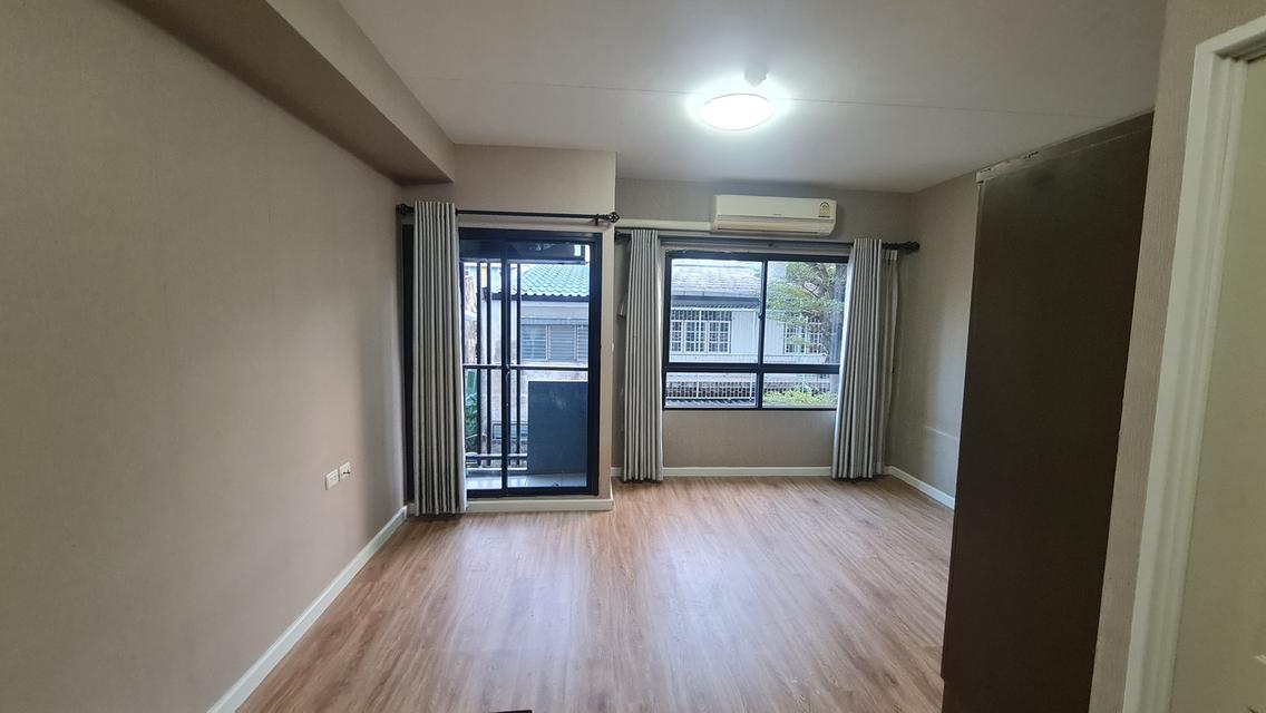 ขายโครงการ : 624 คอนโดเลต รัชดา 36 | 624 CONDOLETTE RATCHADA 36 ที่ตั้ง : รัชดาภิเษก 36 รัชดาภิเษก แขวง แขวงจันทรเกษม เขต จตุจักร กรุงเทพ 96130 พิกัด 4