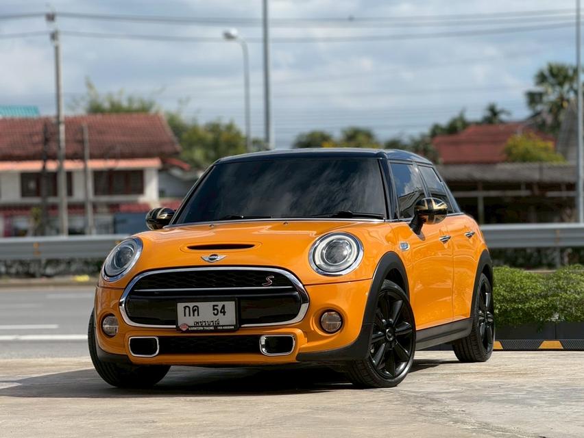 2015 Mini COOPER S, 2.0 F55 S 5-Door Hatchback สีเหลืองสวยจัด สีเหลืองยอดนิยม