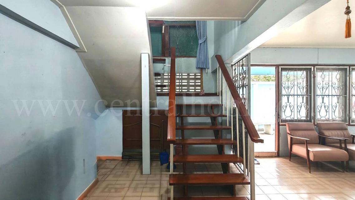 บ้านเดี่ยว 2 ชั้น 54 ตร.วา โชคชัย 4 ซอย 14 ราคาถูกมาก 10