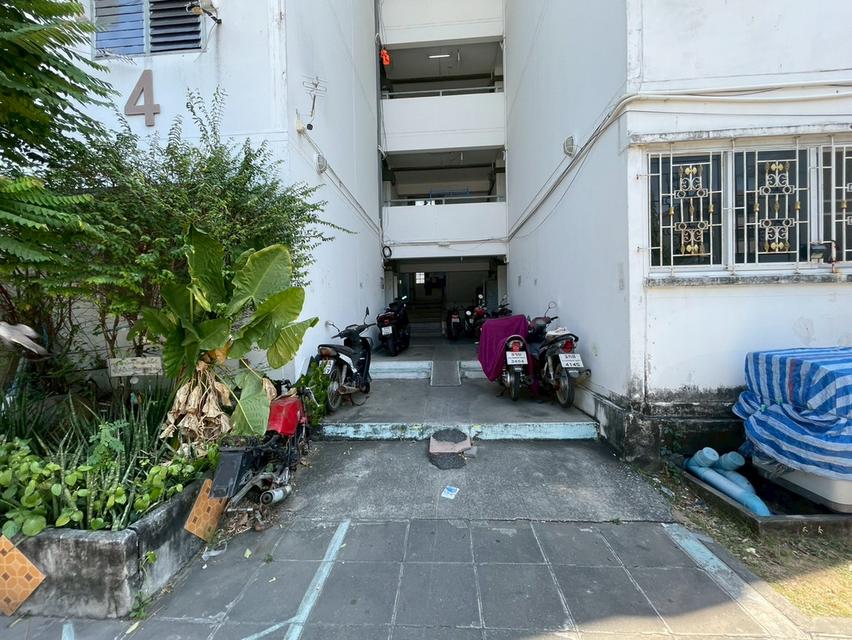 บ้านเอื้ออาทรบางเขน (คลองถนน) ซอยเพิ่มสิน 24 ถนนเพิ่มสิน แขวงคลองถนน เขตสายไหม กรุงเทพมหานคร 5