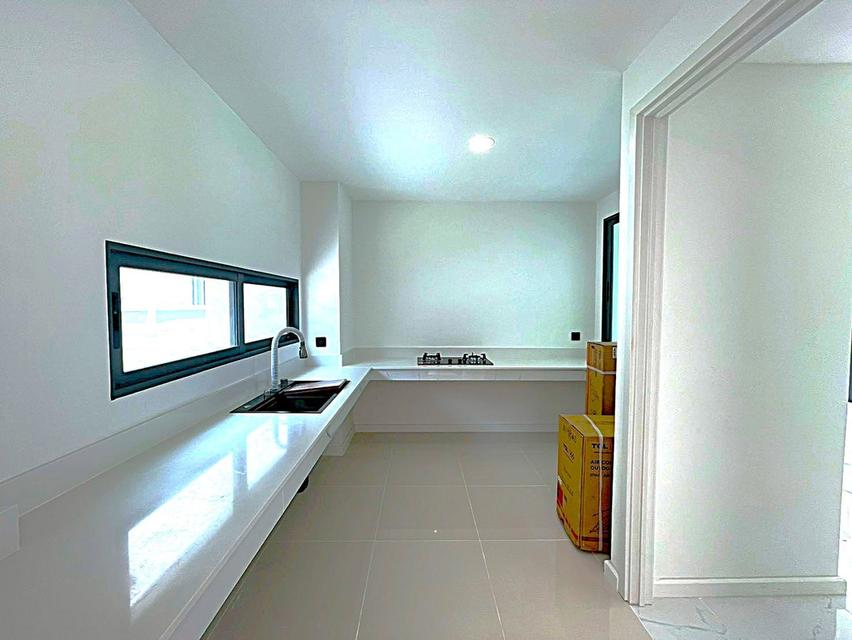 🏡 บ้านเดี่ยวหลังมุม รีโนเวทใหม่ทั้งหลัง 📍ใจกลางรัชโยธิน – รัชดา 42 14.9 ล้าน 9