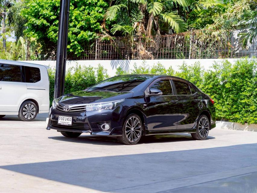 Toyota Altis 1.8 E Sport ปี 2014
