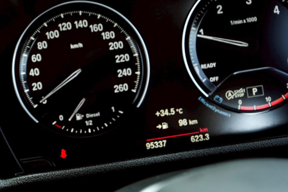 BMW X1 2.0 sDrive20d xLine F48 AT 2021 รูปที่ 10