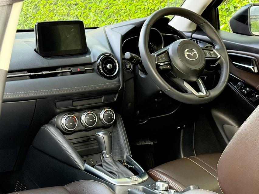2020 MAZDA 1.3 HIGH CONNECT รถมือเดียวออกป้ายแดง รถวิ่งน้อยเพียง 7X,XXX กม เข้าศูนย์ทุกระยะ รถไม่เคยมีอุบัติเหตุครับ 12