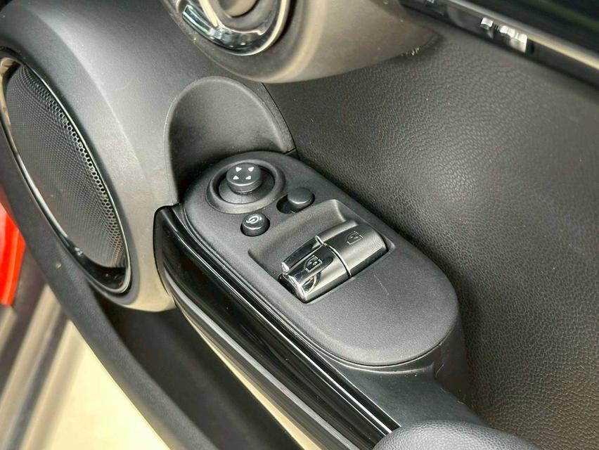 Mini Cooper S Hatch 3 Doors Hightrim F56 LCI ปี 2018 จด 2019 14