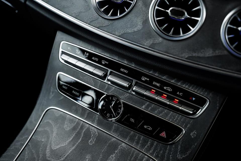 Benz CLS300d AMG ปี 2019 รูปที่ 13