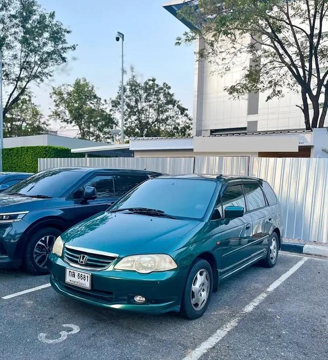 2003 Honda Odyssey สีเขียว