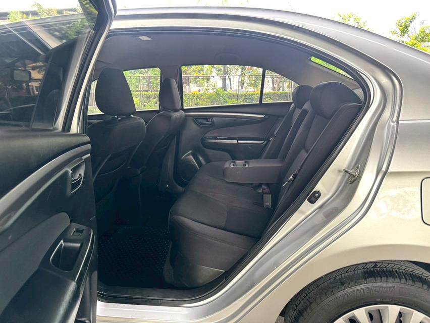 ขายรถ Suzuki Ciaz 1.2 GL ปี 2016 สีเทา เกียร์ออโต้ 12