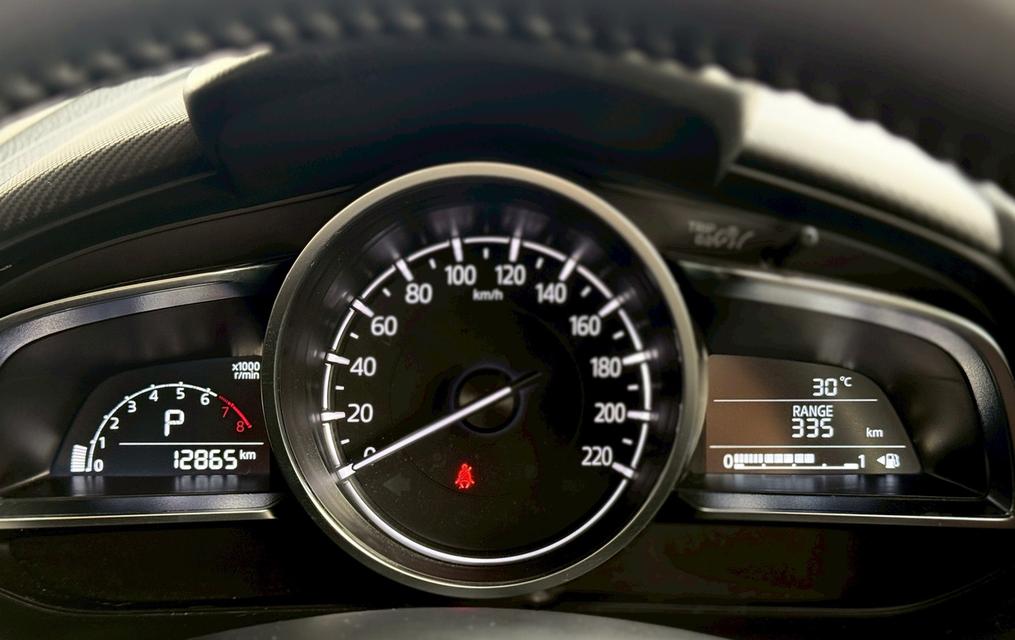 ขาย Mazda CX3 2.0Base+ ปี24 7