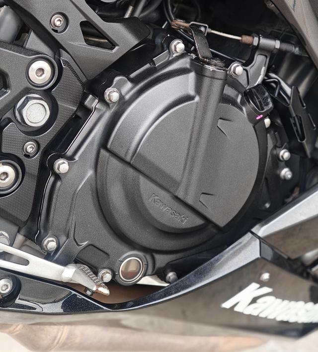 KAWASAKI NINJA400SE Y2020 7