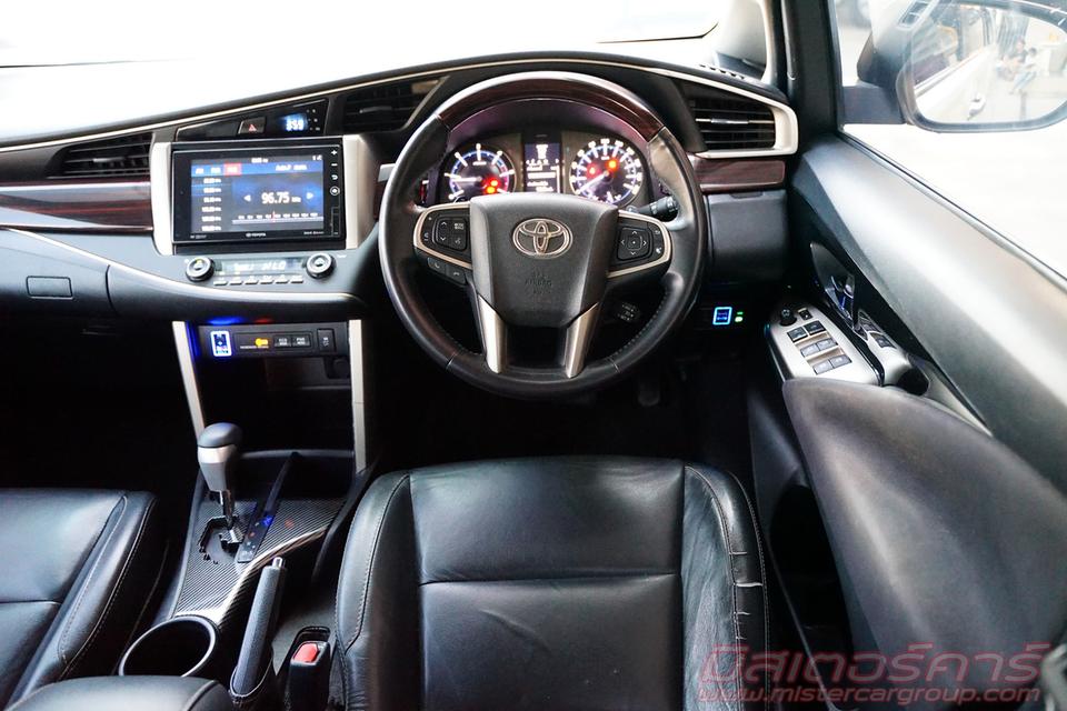 2017 TOYOTA INNOVA  CRYSTA 2.8 V ( 2811 ) 11