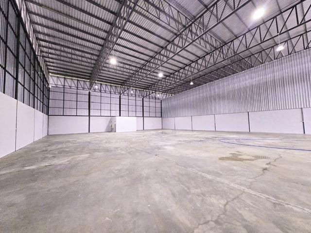 รร.บ้านบางปิ้ง 3.1 กม.1 ออฟฟิศ 2 น้ำ ให้เช่าโกดังสูงพิเศษ 7ม. พร้อมออฟิศ 480 ตร.ม.120 ตร.วา. สมุทรสาคร ตลาดนัดวาสนาบางน้