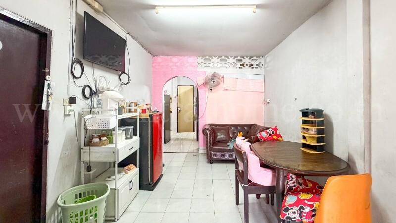 ทาวน์เฮ้าส์ ชั้นเดียว พงษ์เพชร เคหะ แจ้งวัฒนะ 14 ราคาถูก ขายตามสภาพ 4