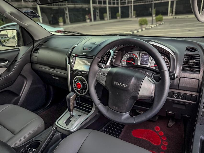ขาย Isuzu MU-X 3.0 Ddv ปี14 12