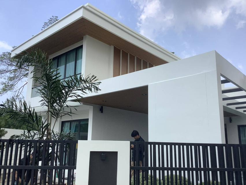 ขายบ้านพูลวิลล่าพัทยาสร้างใหม่2ชั้นพร้อมอยู่ 4 ห้องนอน 5 ห้องน้ำ ซอยชัยฤกษ์1 ใกล้ทะเลจอมเทียนเพียง 1.5 กม. มีเพียง3หลังเท่านั้น 2