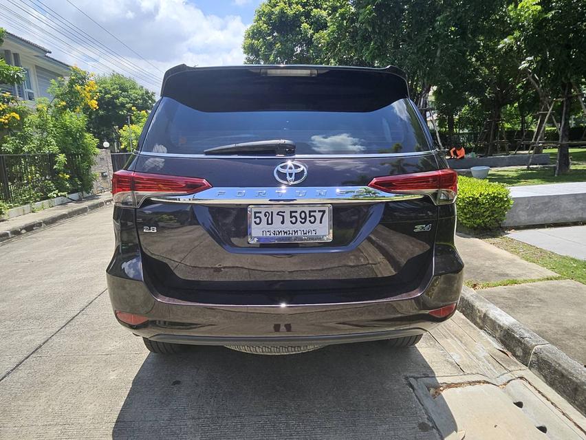 ขายรถTOYOTA FORTUNERตัวTOP 6