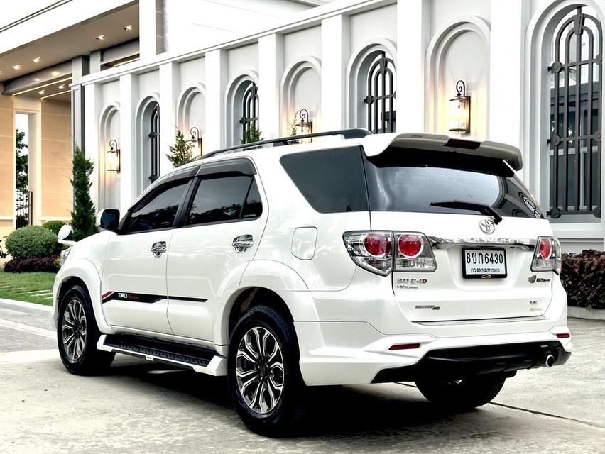 FORTUNER 3.0 TRD SPORTIVO 4WD รูปที่ 3
