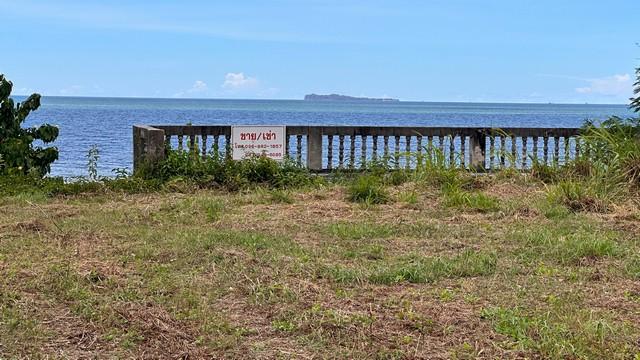 เลือกซื้อมีทรัพย์รับลมหนาว ขายที่ดินริมหาดสะพลีทรายขาวน้ำใสคราม สวยงามวิวทะเลธรรมชาติสุดสุด ปะทิวใกล้หาดสวยทุ่งวัวแล่น 2