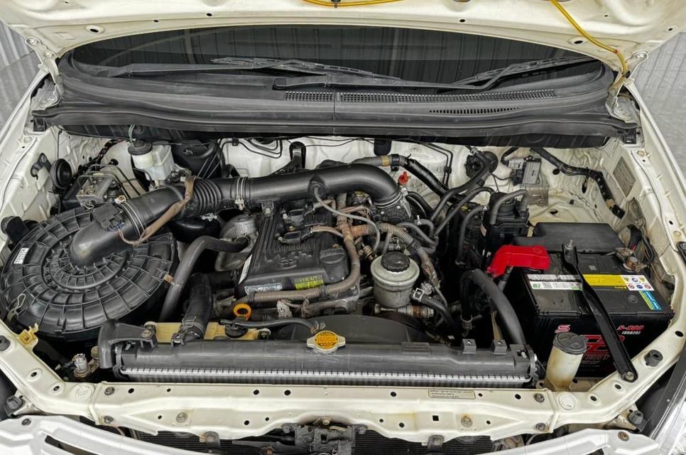 Toyota Innova 2.0G เบนซิน เกียร์ออโต้ ปี2010