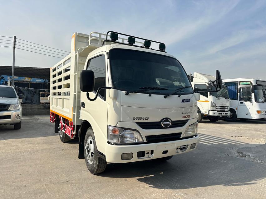 4 ล้อ HINO XZU 136 แรง ปี 58 