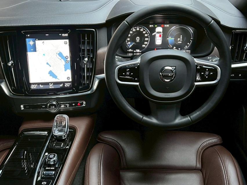 VOLVO S90 Recharge T8 AWD Inscriptio 7