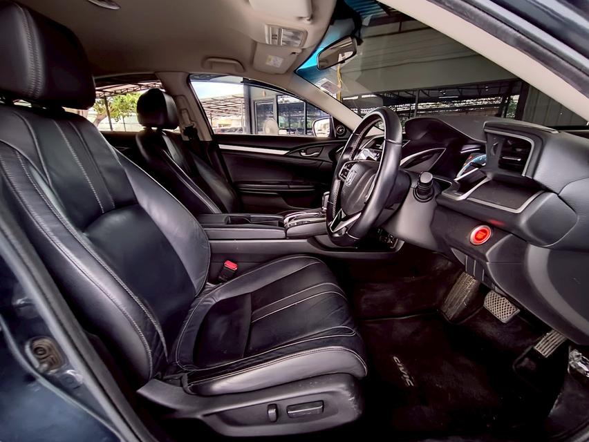 🚗HONDA CIVIC FC 1.8 EL ปี 2016🚗 เคดิตดีฟรีดาวน์ 19