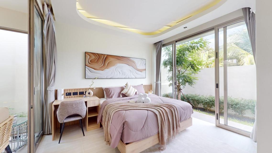 วิลล่าดีไซน์โดดเด่นเป็นเอกลักษณ์ ไม่เหมือนใคร โอบล้อมด้วยธรรมชาติอันเงียบสงบ ให้ความเป็นส่วนตัวอย่างแท้จริง พร้อมทำเลที่ลงตัว ใกล้สิ่งอำนวยความสะดวกแล 6