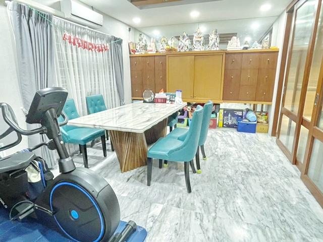 ทำเลลาดพร้าว71 โชคชัย 4 MRT ลาดพร้าว 71 2.9 กม. บ้านเดี่ยว 2 ชั้นให้เช่า 4นอน 3 น้ำ นาคนิวาส 3