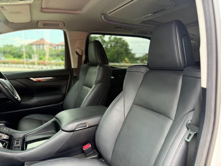 Toyota Alphard 2.5 SC ปี 2023 แท้ รูปที่ 9