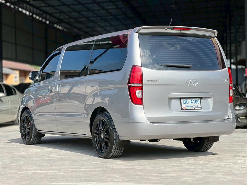 HYUNDAI H1 TOURING ปี 2018 โฉม ปี08-18 รูปที่ 6