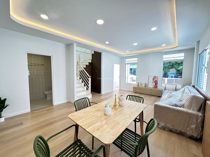 หมู่บ้านฮาบิเทีย เลียบคลองสอง 4