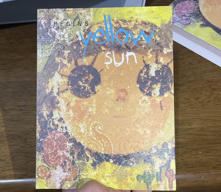 หนังสือ Begins yellow sun