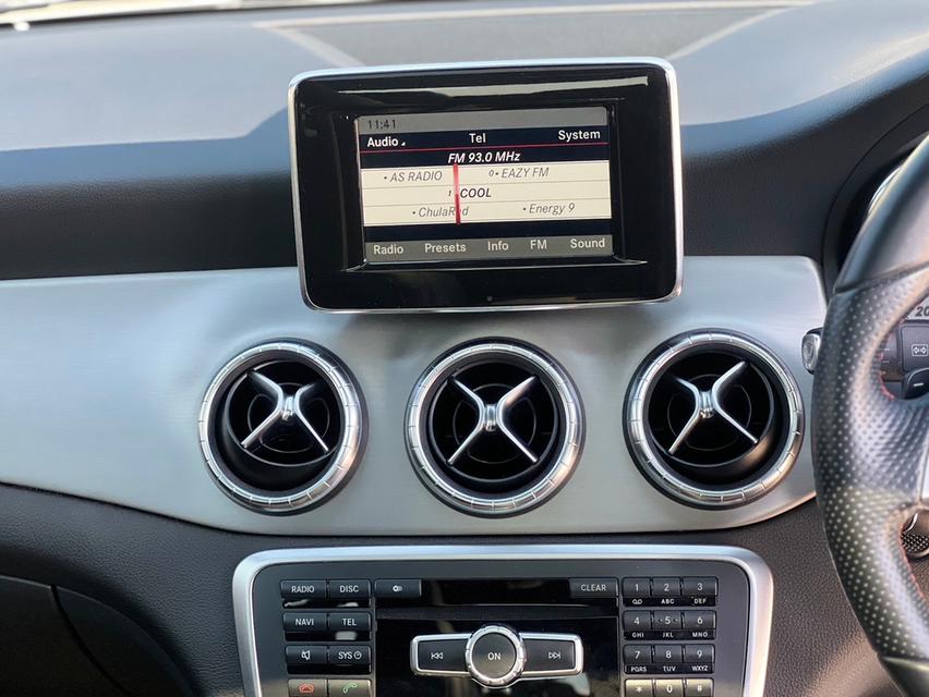 Mercedes Benz CLA250 AMG ปี 2013 จด 14 ไมล์ 6x ,xxx km 18