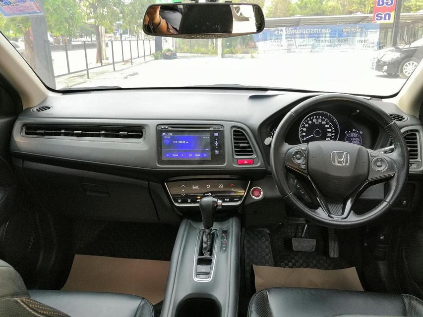 Honda hrv1.8 6