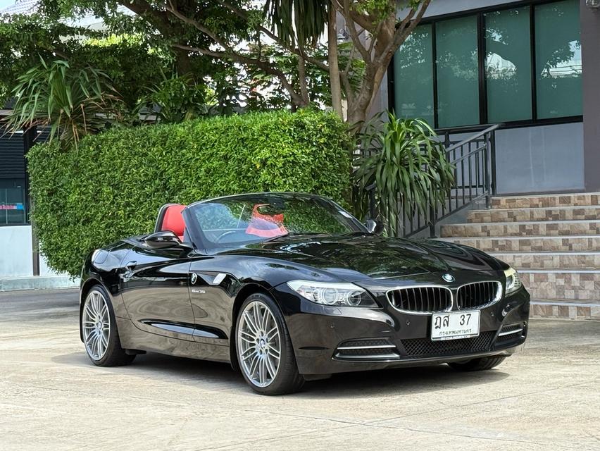 2010 BMW Z4 SDRIVE 23I รถมือเดียวออกป้ายแดง รถศูนย์ BMW THAILAND วิ่งน้อยเพียง 32,000 กม เข้าศูนย์ทุกระยะ ไม่เคยมีอุบัติเหตุครับ