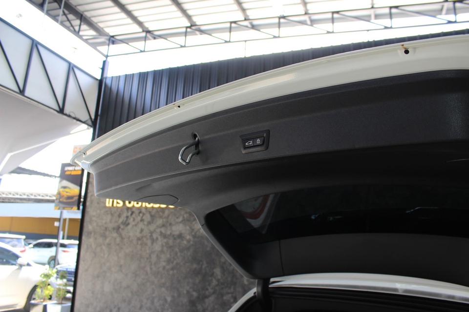 รหัสรถ JRS8718 BMW X3 Drive20d M Sport ( G01 ) ปี 19  18