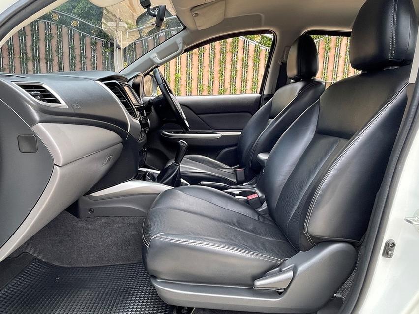 ขายMitsubishi Triton 2.4Gls 4wd ปี18 13