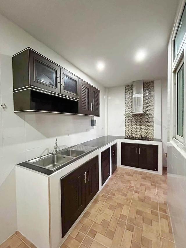 ให้เช่าบ้านแฝด หมู่บ้านเดอะแกรนด์ไทยสมบูรณ์ 3  เลียบคลองสาม คลองหลวง ปทุมธานี ใกล้บิ๊กซีคลองสาม,ฟิวเจอรื 4