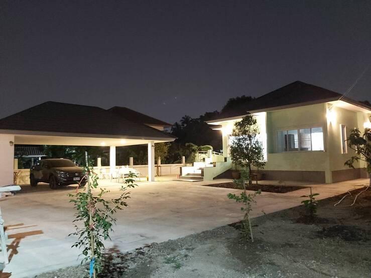 ให้เช่าบ้านสวนไทรม้าขนาด 200 ตรว มี 2 นอน 4 น้ำ  ห้องโถง ครัว พร้อมสวน 13