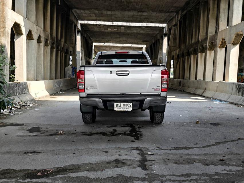 ISUZU DMAX Hi - Lander Cab 2.5 VGS Z ปี 2013 เกียร์ ธรรมดา สีเทา เครื่องยนต์ดีเซล ไมล์เพียง 57,286 km.  6