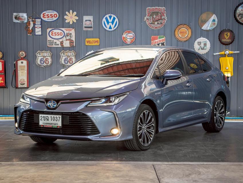 TOYOTA ALTIS 1.8 HYBRID PREMIUM ปี2021