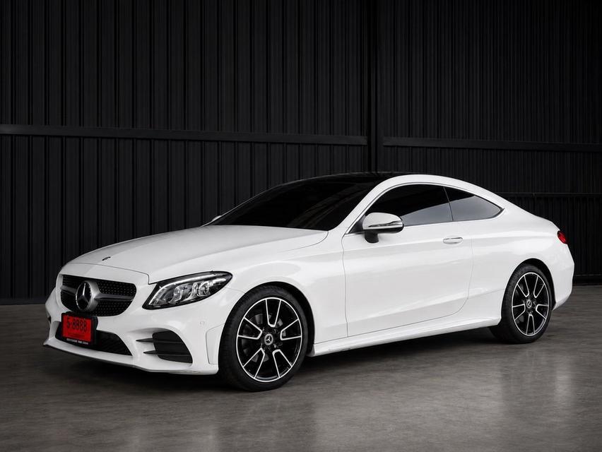 MERCEDES-BENZ C200 COUPE AMG DYNAMIC 2023เครื่องยนต์เบนซินเทอร์โบ 1991 cc สูงสุด 204 แรงม้า / เกียร์ 9G-Tronic
