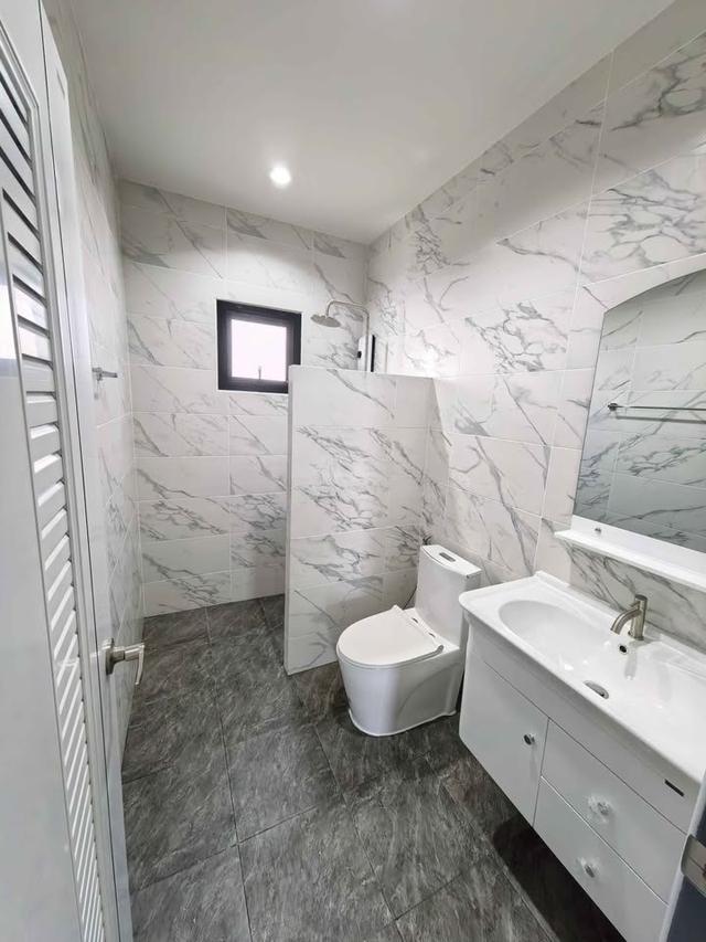 🏠🌤ให้เช่าบ้านเดี่ยวสองชั้น 4 ห้องนอน 4 ห้องน้ำ ห้องสวย สนใจนัดชมได้ 9